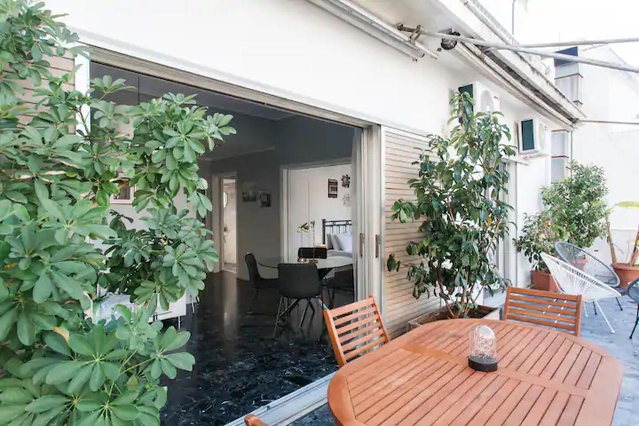 A Masterpiece In Plaka With Big Balcony And Acropolis View Apartment Athens Luaran gambar