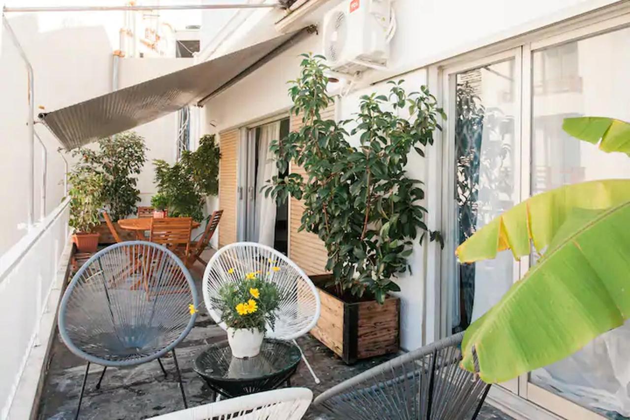 A Masterpiece In Plaka With Big Balcony And Acropolis View Apartment Athens Luaran gambar