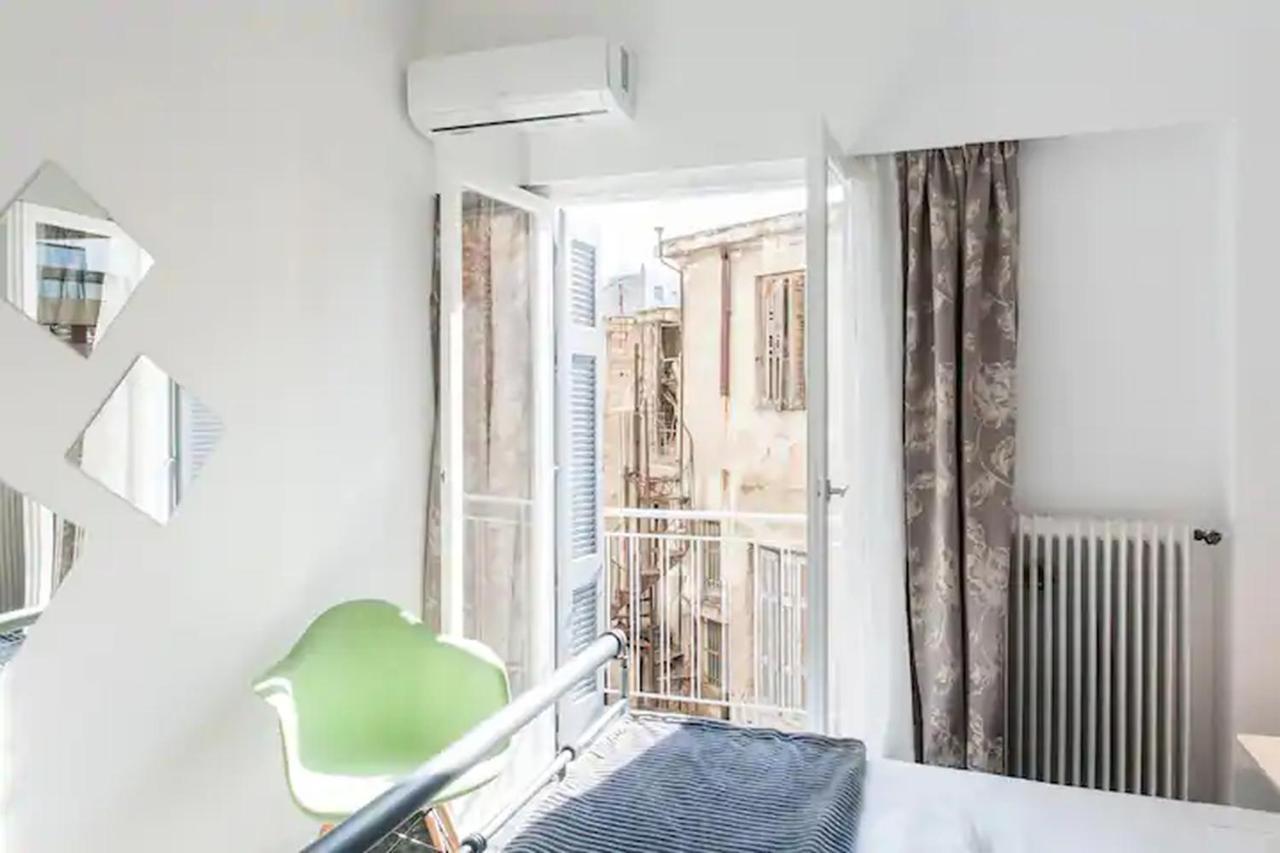 A Masterpiece In Plaka With Big Balcony And Acropolis View Apartment Athens Luaran gambar