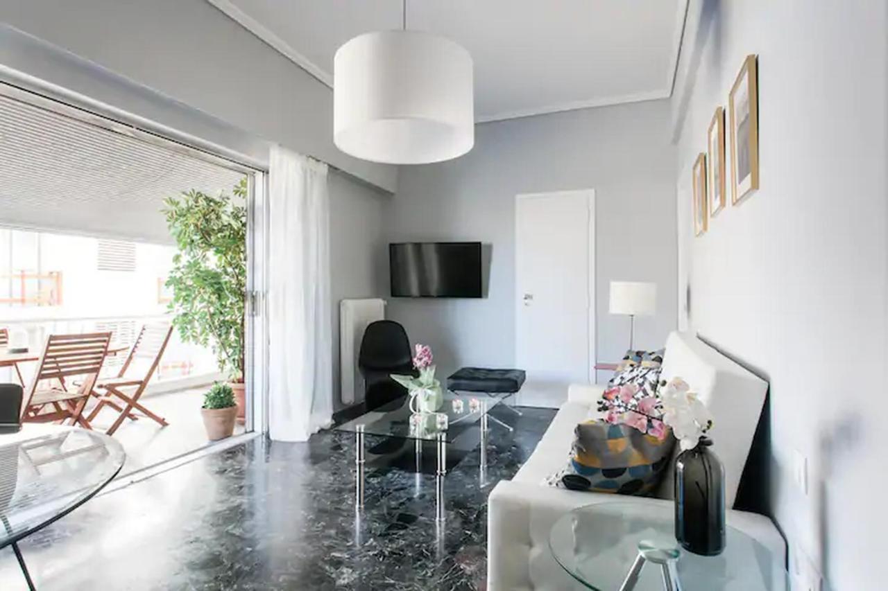 A Masterpiece In Plaka With Big Balcony And Acropolis View Apartment Athens Luaran gambar